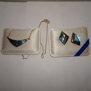 Vtg. Ariki New Zealand Paua Necklace & Earrings